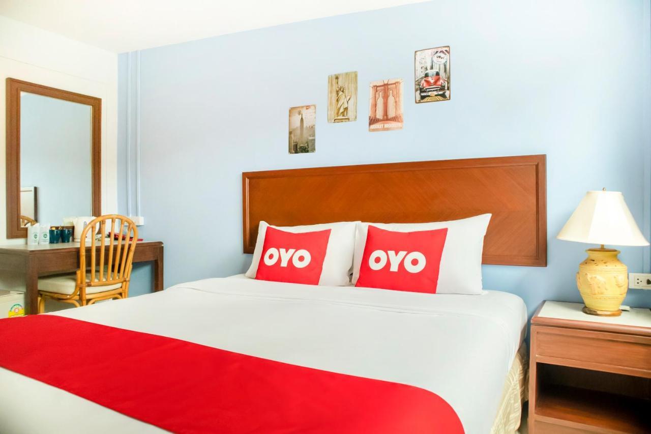 Oyo 501 At Night Hostel Phuket Exterior photo